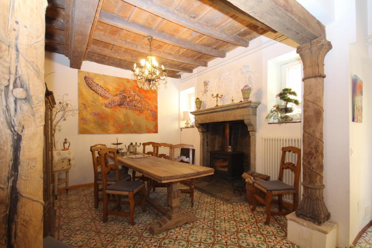 Romantico Palazzo Dei Ulivi Purasca Екстериор снимка